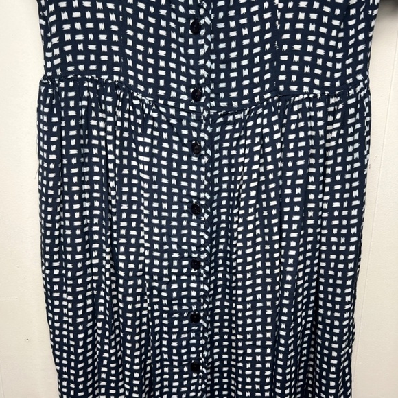 Stefanel Women's Button Down Short Sleeve Navy Blue & White Dress Size Large - Picture 6 of 15